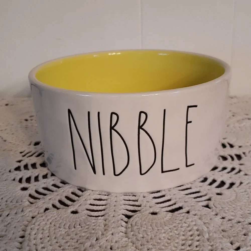 EUC Rae Dunn Pet Bowl / Pet Dish - 